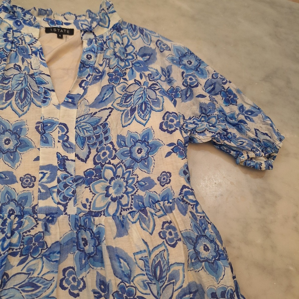 1STATE Mini Dress Small Blue White Floral Tiered Puff Sleeve Boho V-Neck Preppy